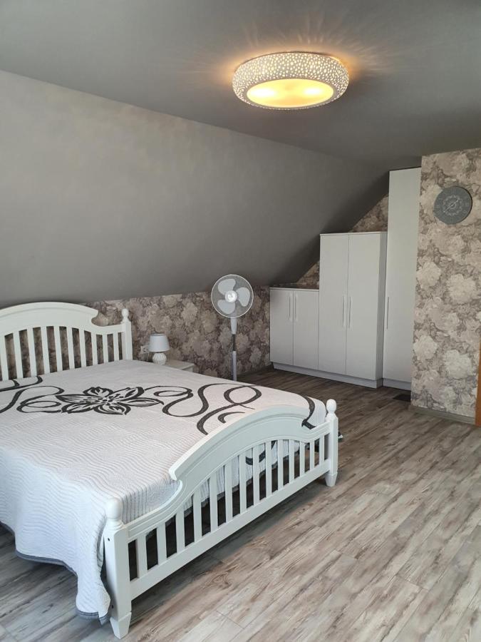 Apartamento Anas Namas Zagare Exterior foto